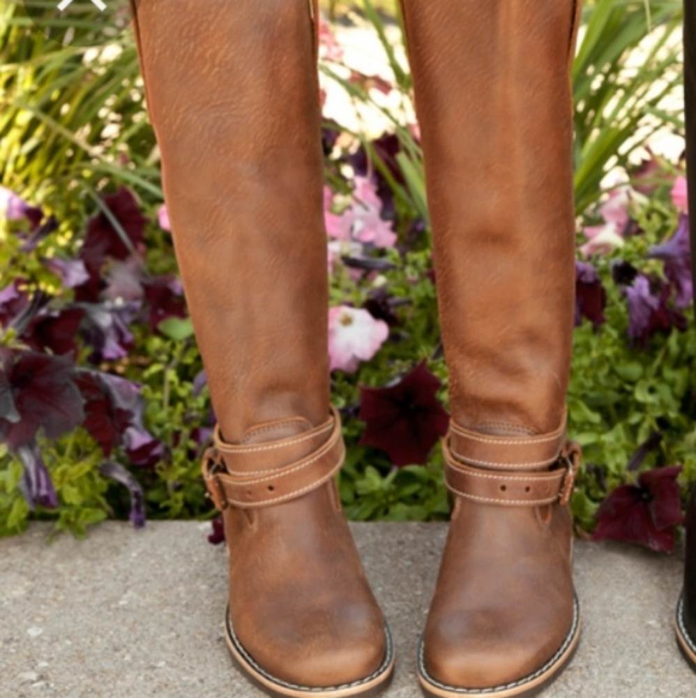 Western Style Roots Boots, tall.